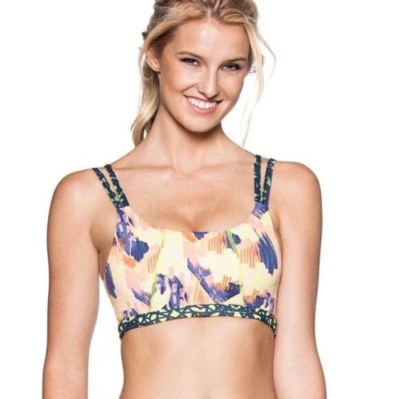 2/$30 REVOLVE Maaji Giver of Light Strappy Back Athletic Workout Sports Bra - Picture 3 of 9